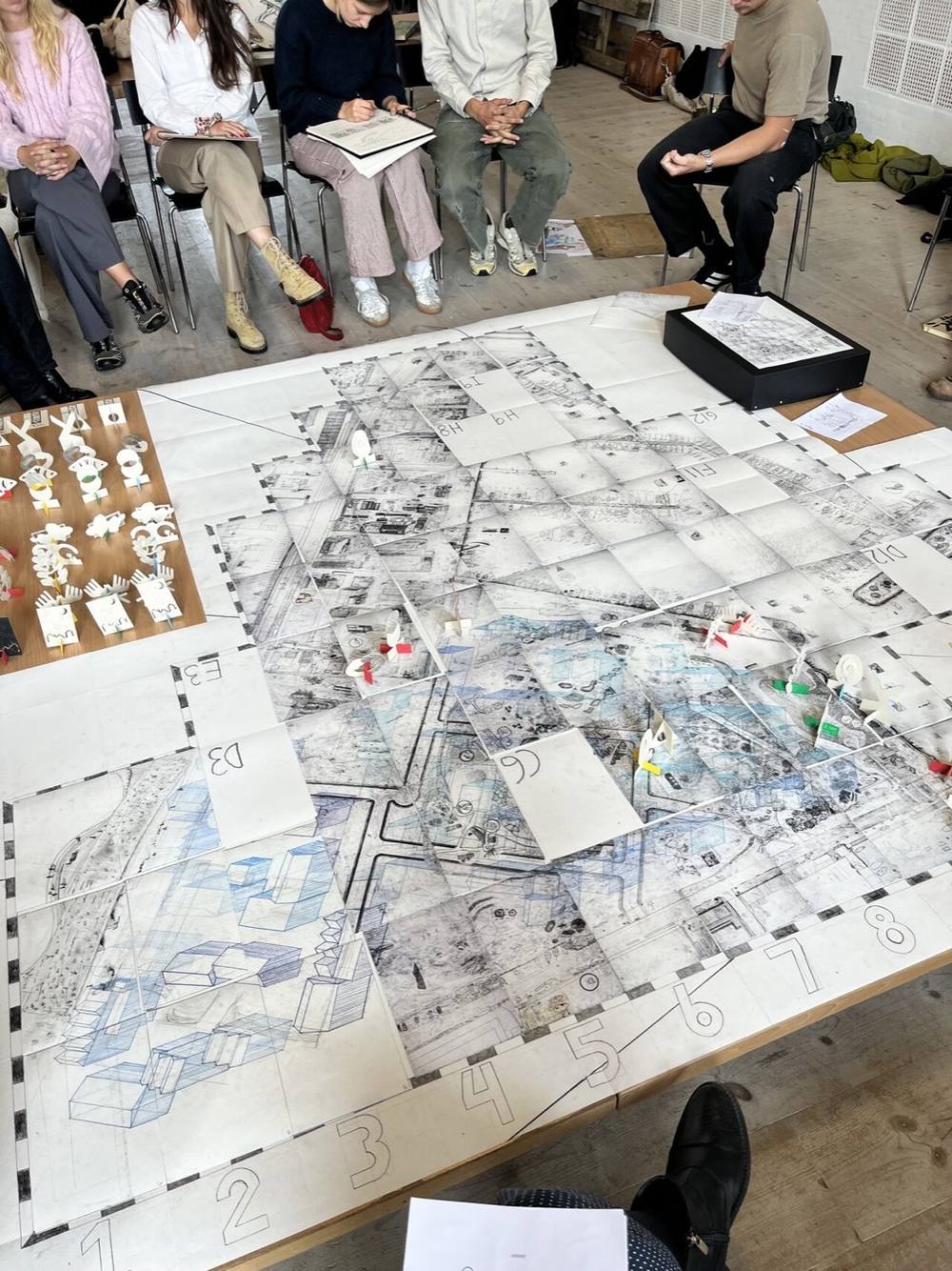 Workshop omkring et stort kort over området ved Stejlepladsen